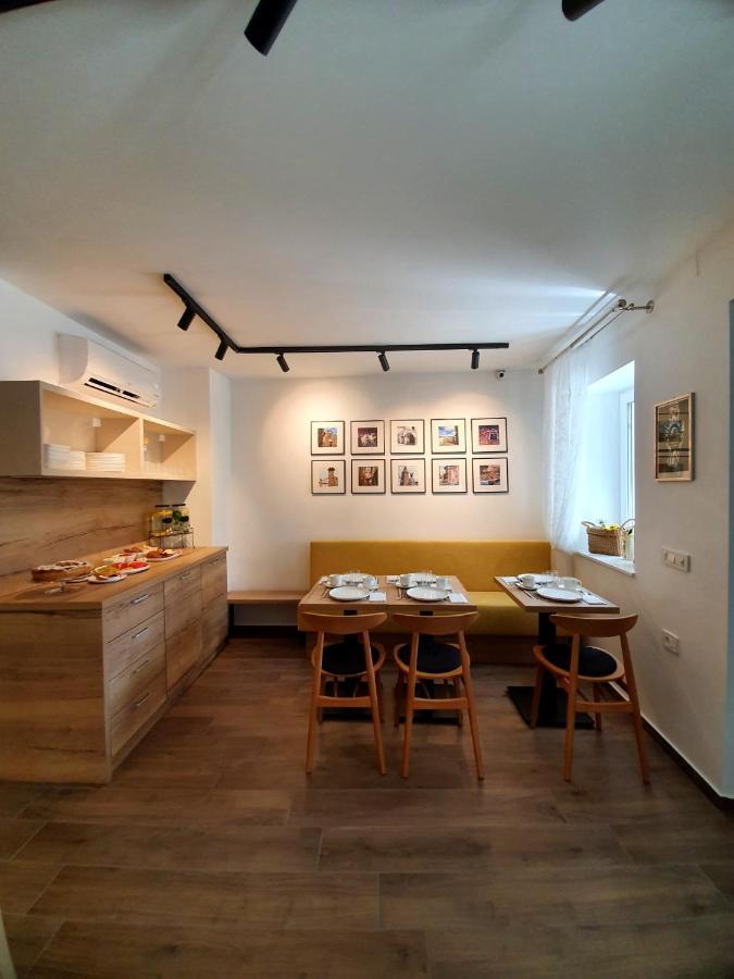 Casa Isabella B&B โคเปร์ ภายนอก รูปภาพ