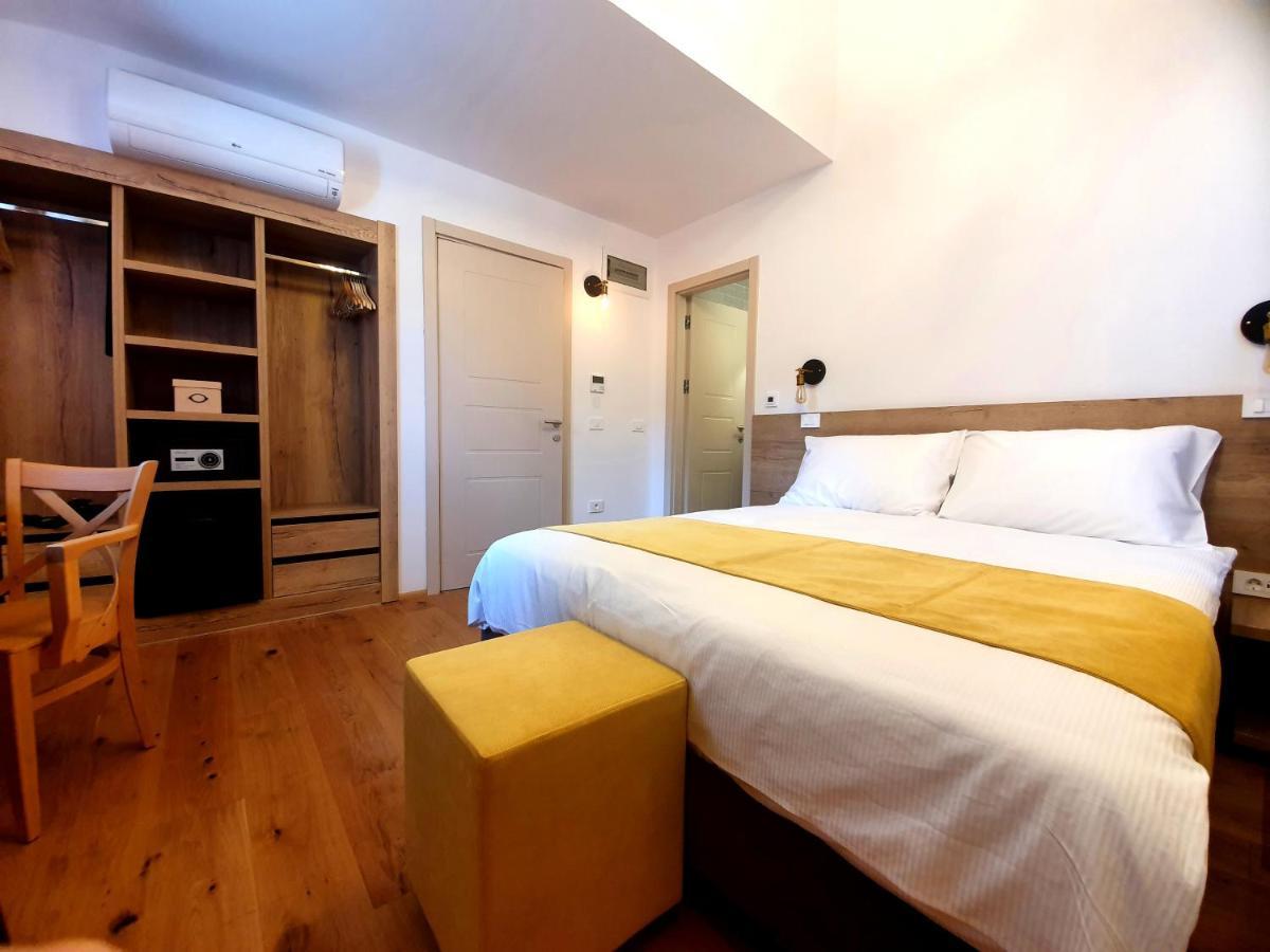 Casa Isabella B&B โคเปร์ ภายนอก รูปภาพ