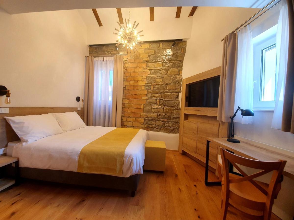 Casa Isabella B&B โคเปร์ ภายนอก รูปภาพ