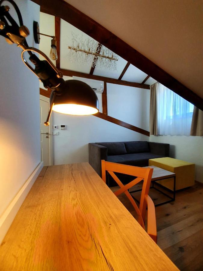 Casa Isabella B&B โคเปร์ ภายนอก รูปภาพ